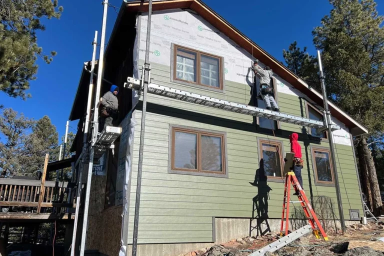 right siding contractor in Colorado